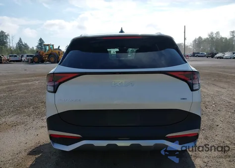 2023 Kia Sportage Ex z USA, uszkodzony, nr VIN KNDPVCAG6P7069970